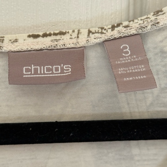Chico's Beige & brown Cityscape Women's Top size 3 large 95% cotton 5% spandex - Picture 3 of 4